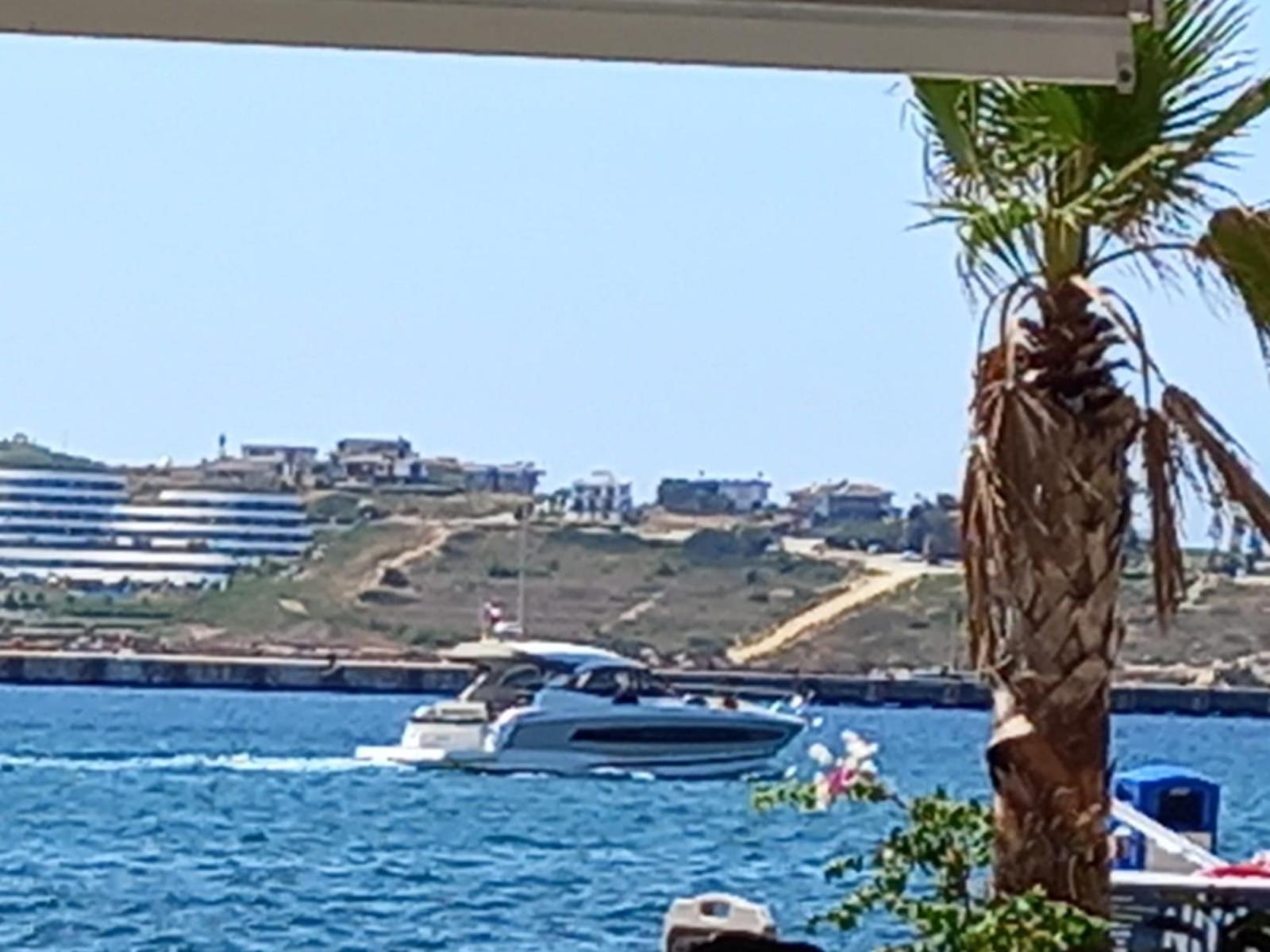 Mavi Panorama Villa Кешме Экстерьер фото
