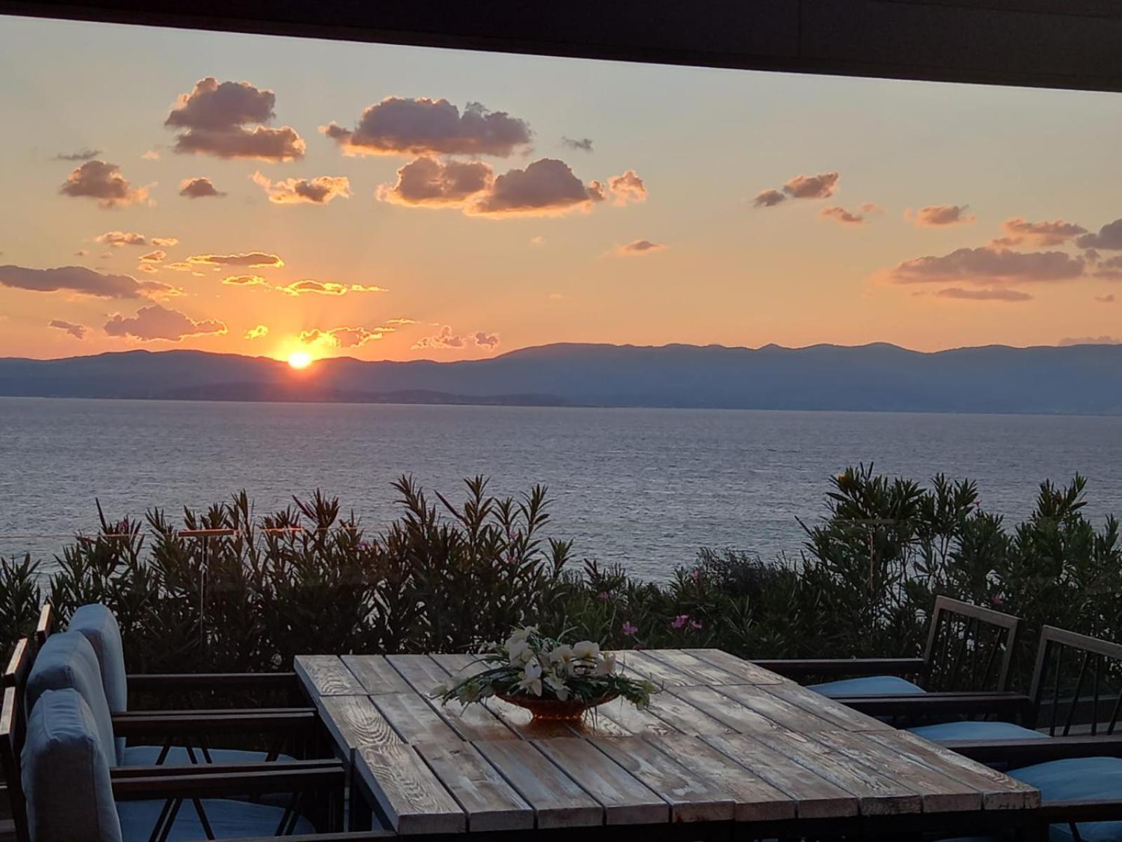 Mavi Panorama Villa Кешме Экстерьер фото